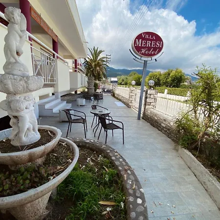 Meresi - Town Center Ξενοδοχείο με διαμερίσματα Λιμένας