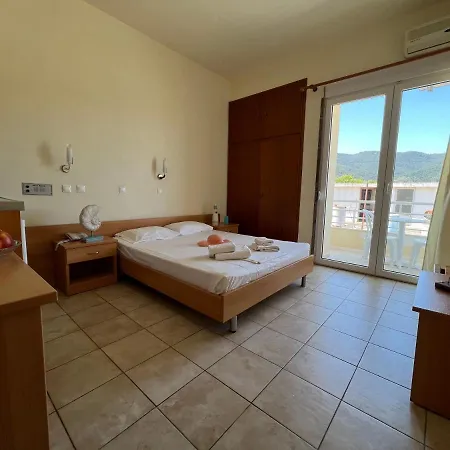 Meresi - Town Center 3*